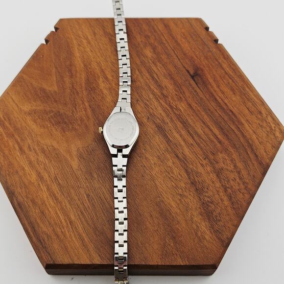 Two Tone Casual Bracelet Watch Thin Link Band Classic Minimalist Everyday Basic - Picture 5 of 7